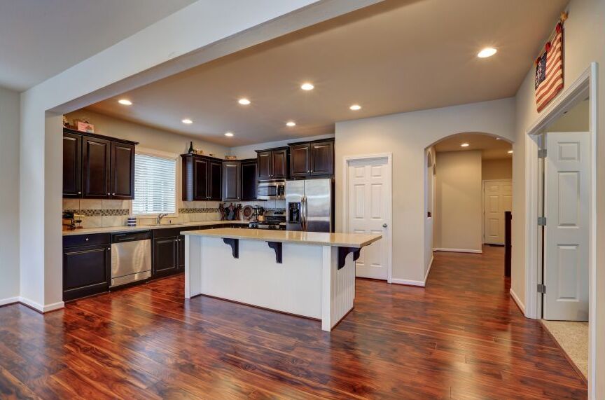 A beautiful newly remodeled kitchen.